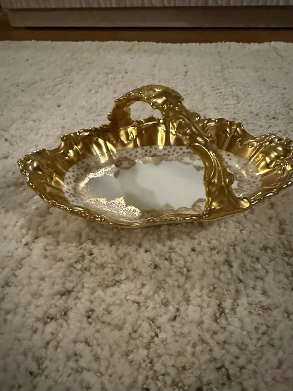 Limoges  flambeau Gold and White Porcelain Handled Serving Basket